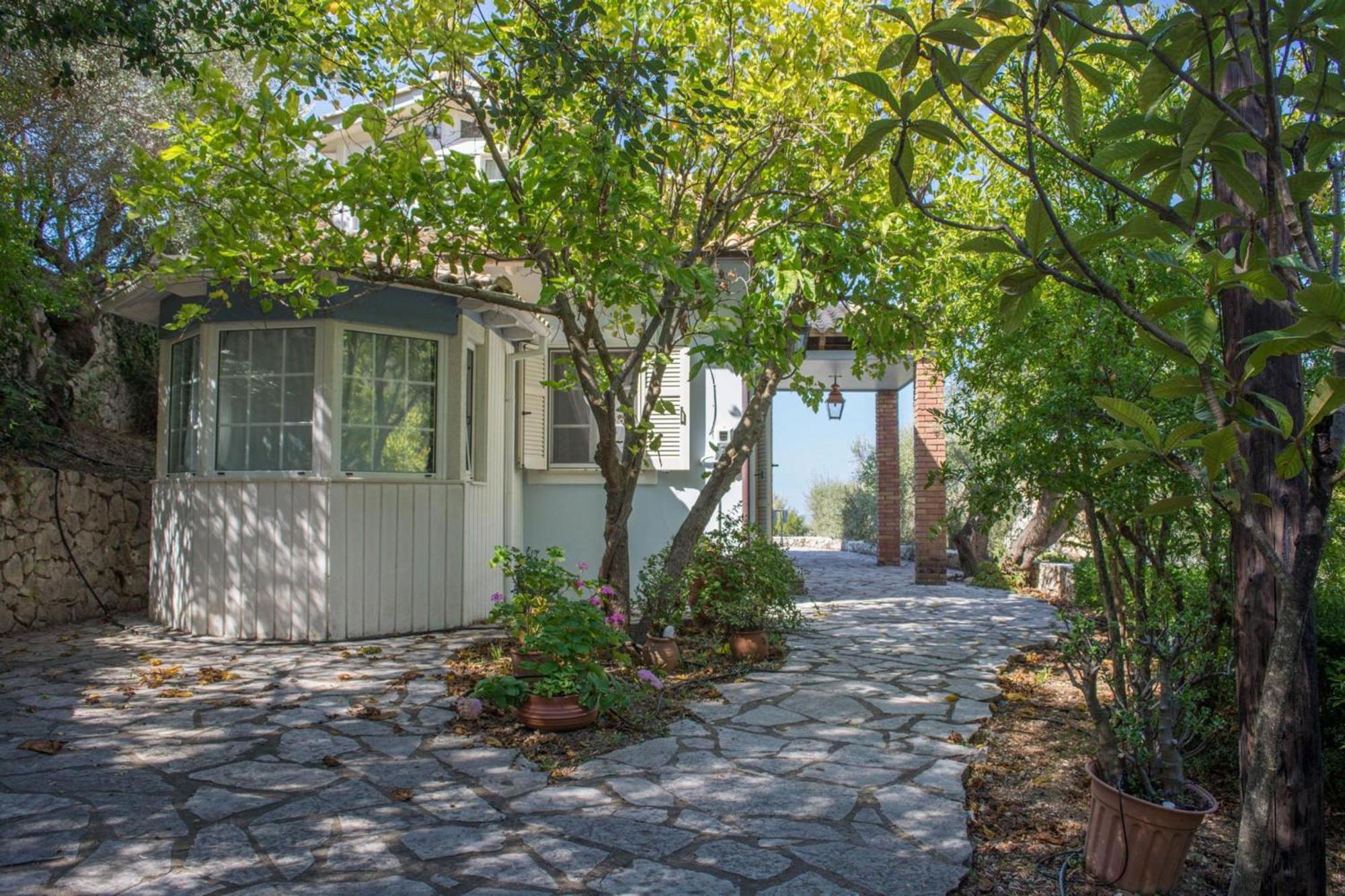 Agios Nikitas Villas Exterior photo