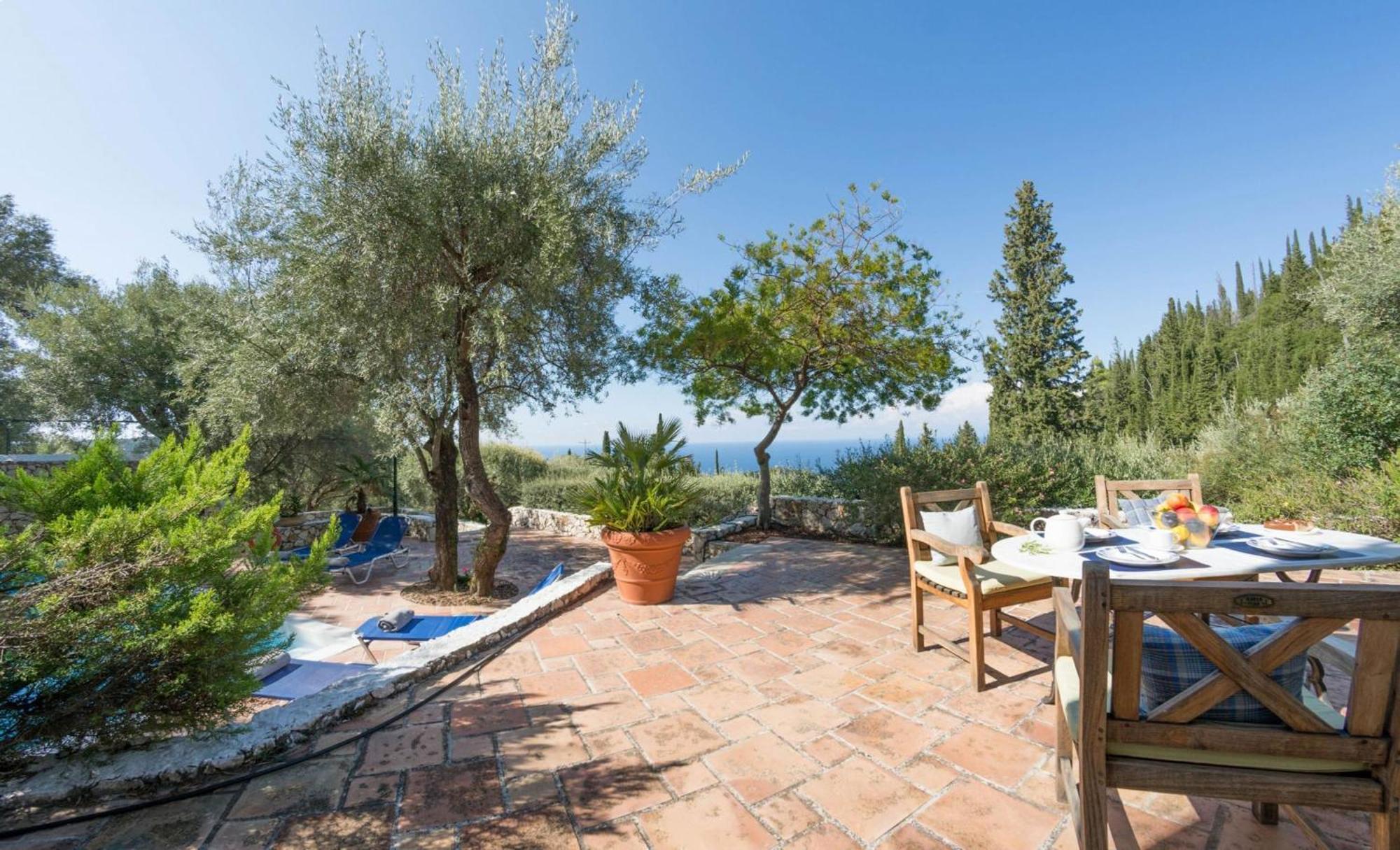 Agios Nikitas Villas Exterior photo