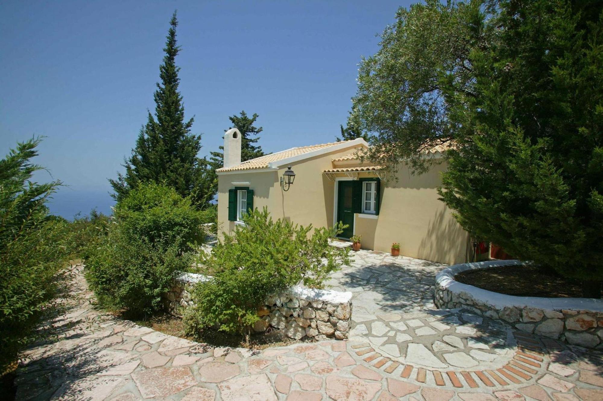 Agios Nikitas Villas Exterior photo