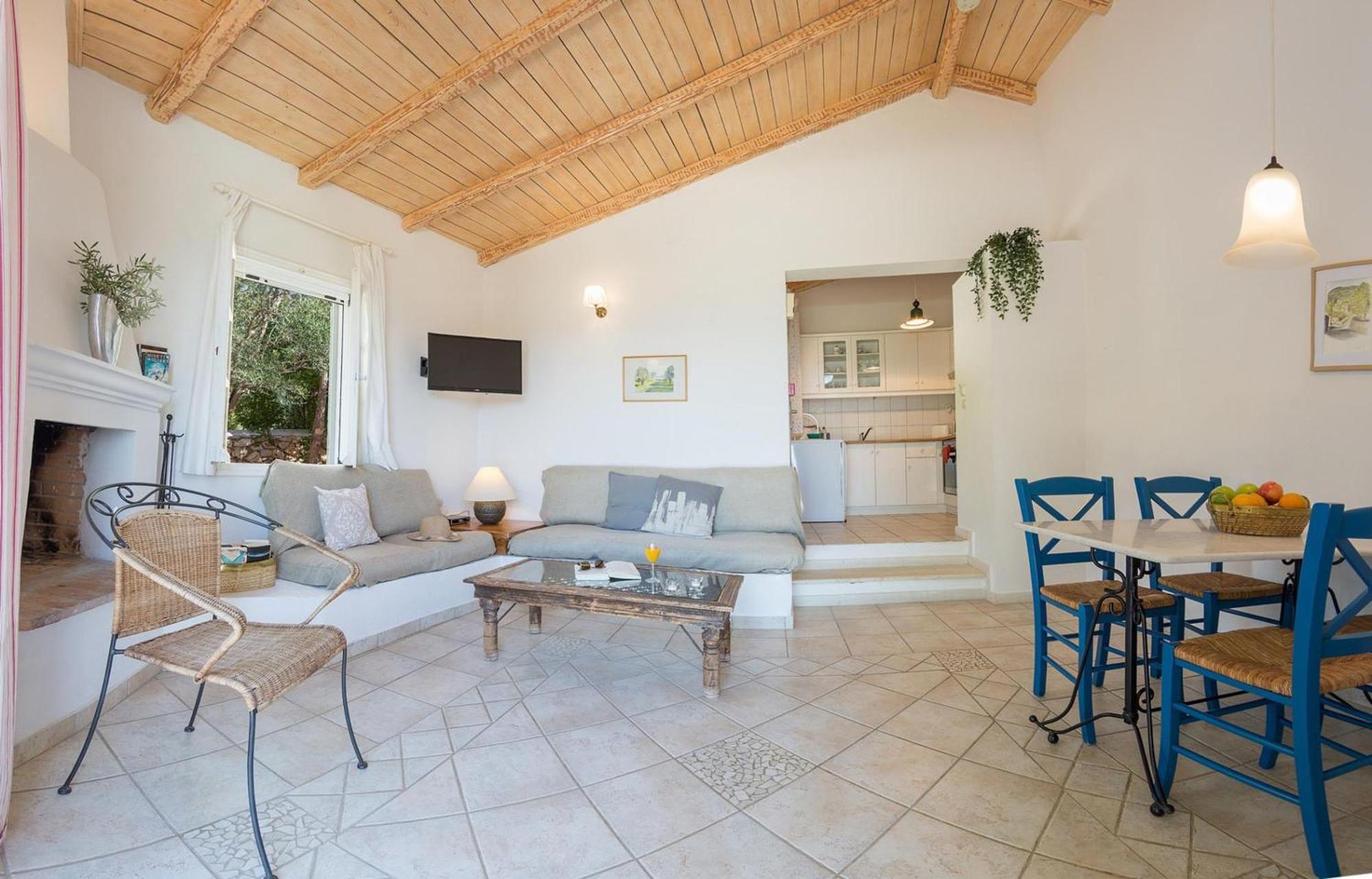Agios Nikitas Villas Exterior photo