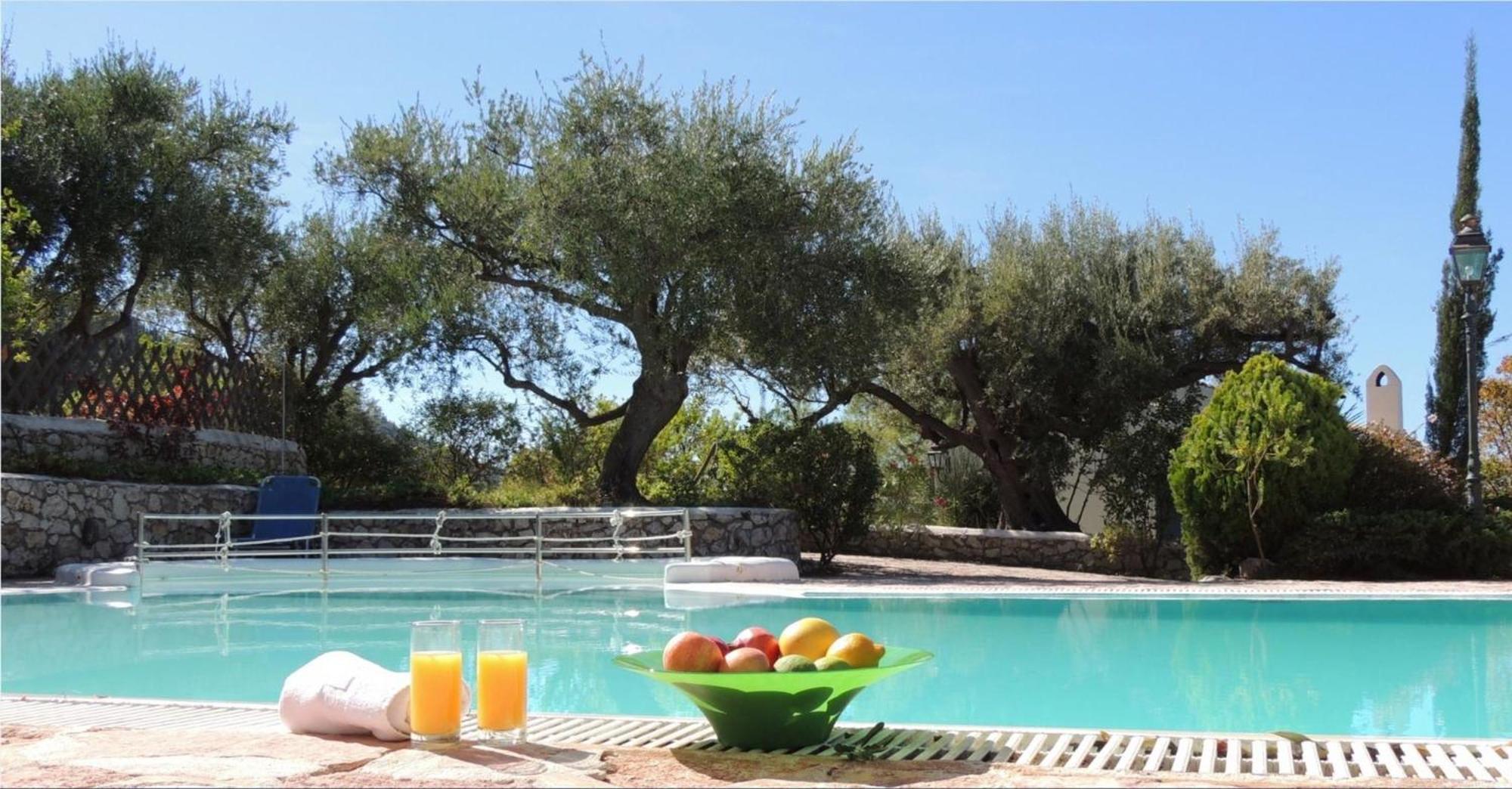Agios Nikitas Villas Exterior photo
