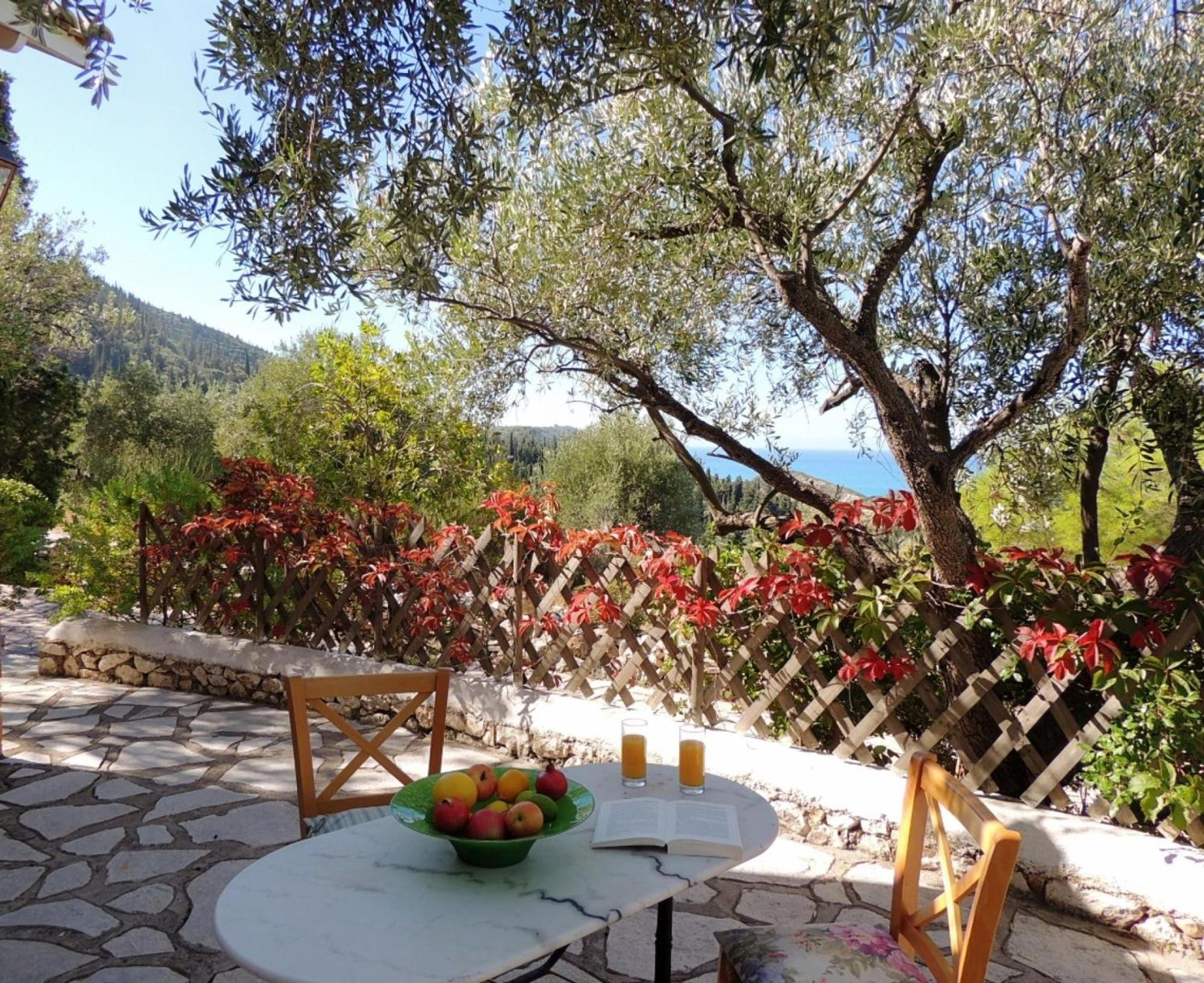 Agios Nikitas Villas Exterior photo